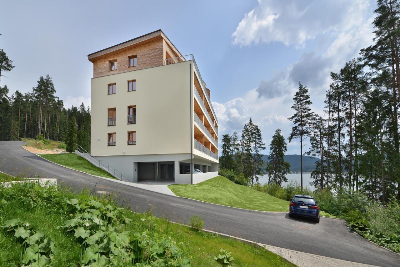 Element Lakeside Apartments Lipno nad Vltavou Zewnętrze zdjęcie